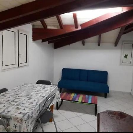 F2 Pointe-A-Pitre Proche Terminal De Croisiere Apartment ภายนอก รูปภาพ